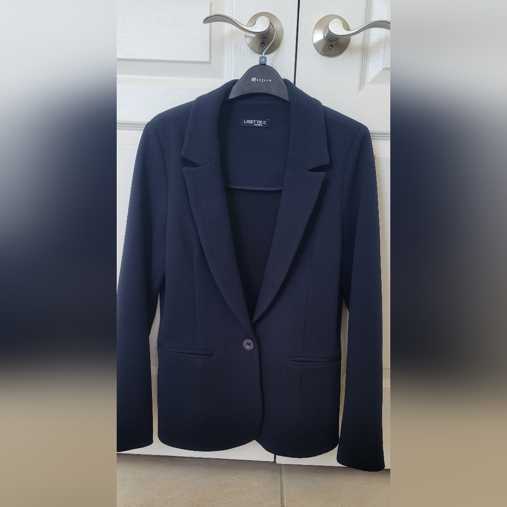 LISETTE Navy Textured Single-Button stretchy Blazer